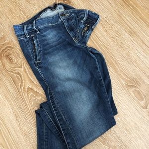 GUESS Size US 28 Excellent Quality Mid-Rise Jeans